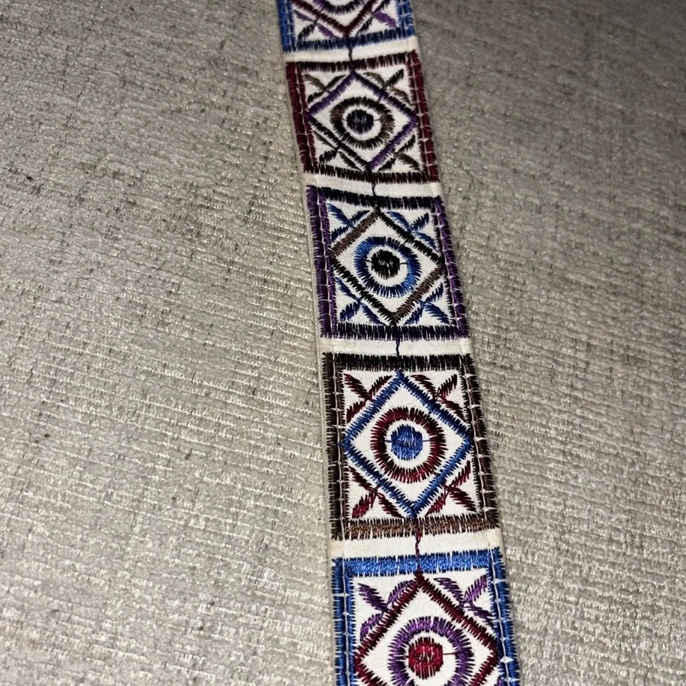 Vintage Rare Bechelli Embroidered Belt 60s 70s Festival Unique Boho Small 28–32